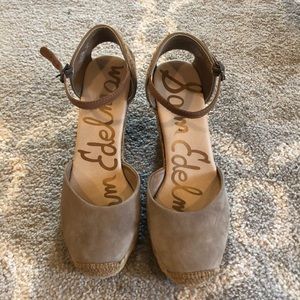 Sam Edelman wedge sandal/heel